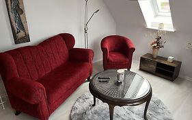 Toms Great House Of Hygge